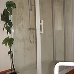 Alojamento de Acomodação e Pequeno-almoço Le Deyran