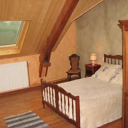 Le Deyran 3* Égliseneuve-dʼEntraigues